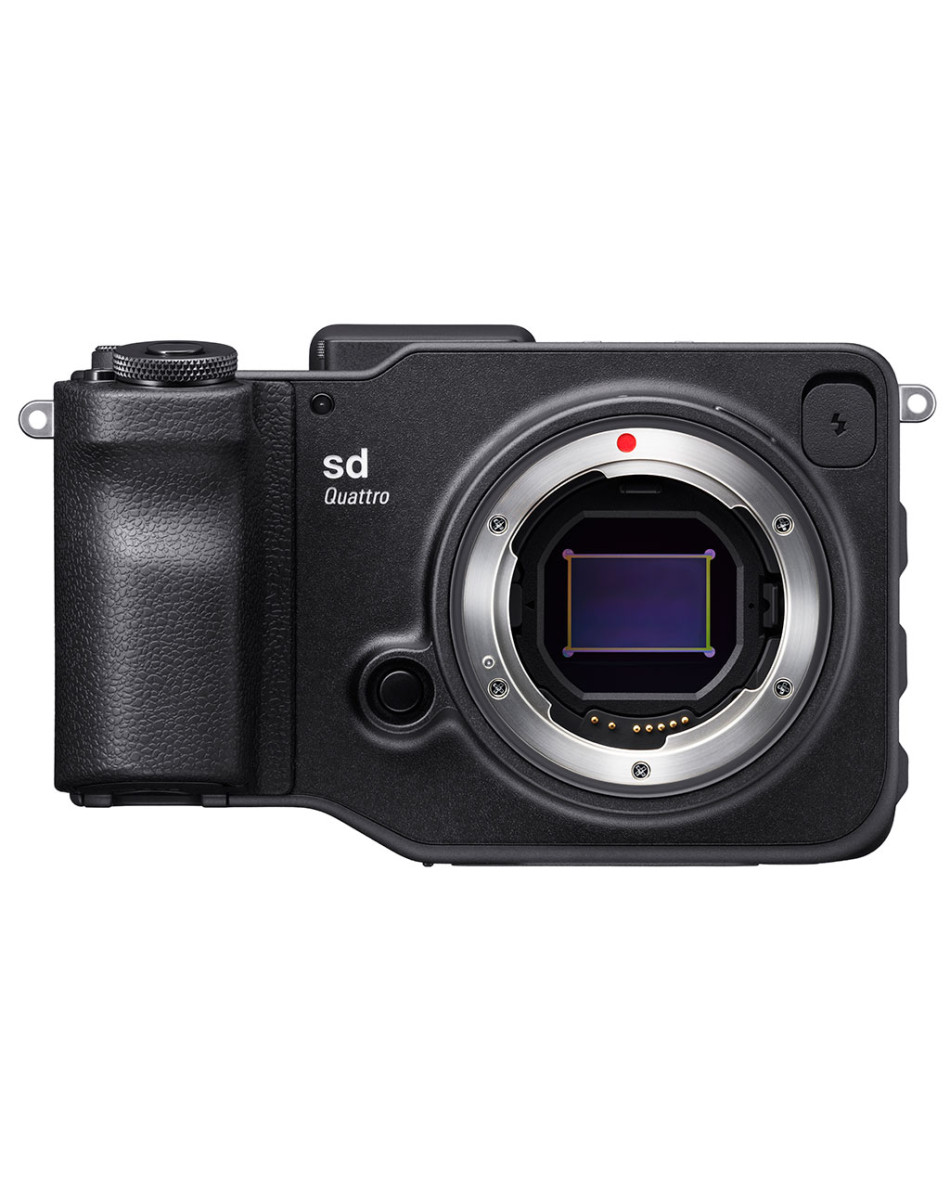SIGMA sd Quattro Mirrorless Camera + 30mm F1.4 DC HSM | Art Lens