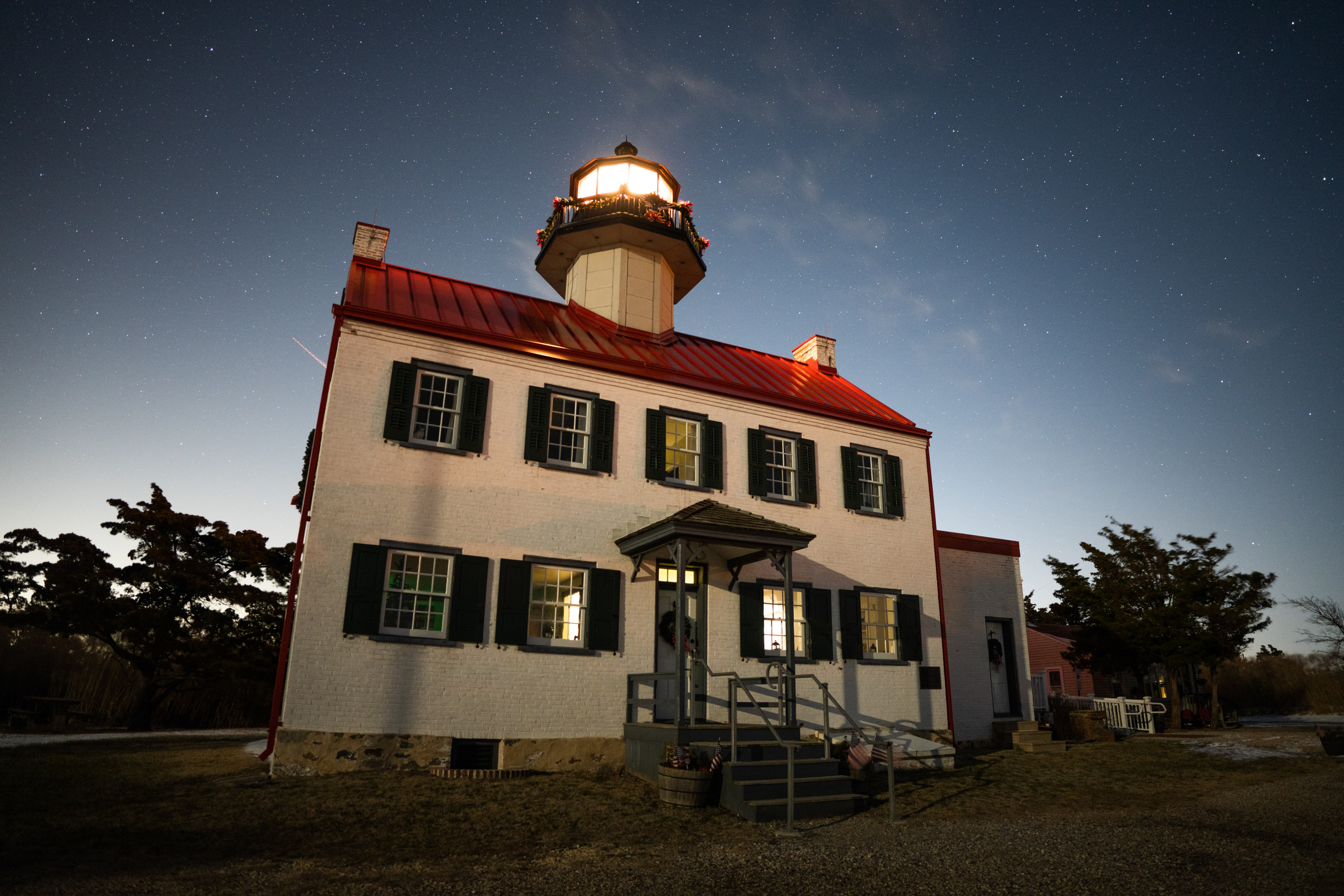 Jack_Fusco_-_Sigma_20mm_-_East_Point_Lighthouse_1.jpg
