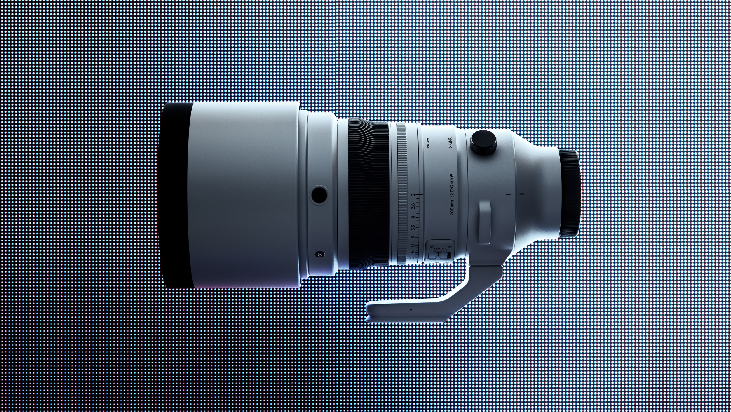 200mm F2 DG OS | Sports Mirrorless Camera Lens